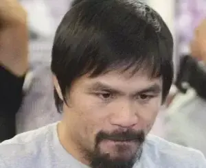 Pacquiao busca volver a los 44 años de edad