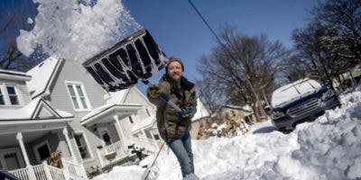 Noreste y centro-norte de EEUU se recuperan de nevadas