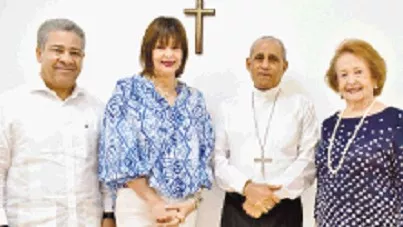 Juan José Guerrero, María Ysabel Lebrón, Monseñor Freddy Bretón y Noris de Bello.