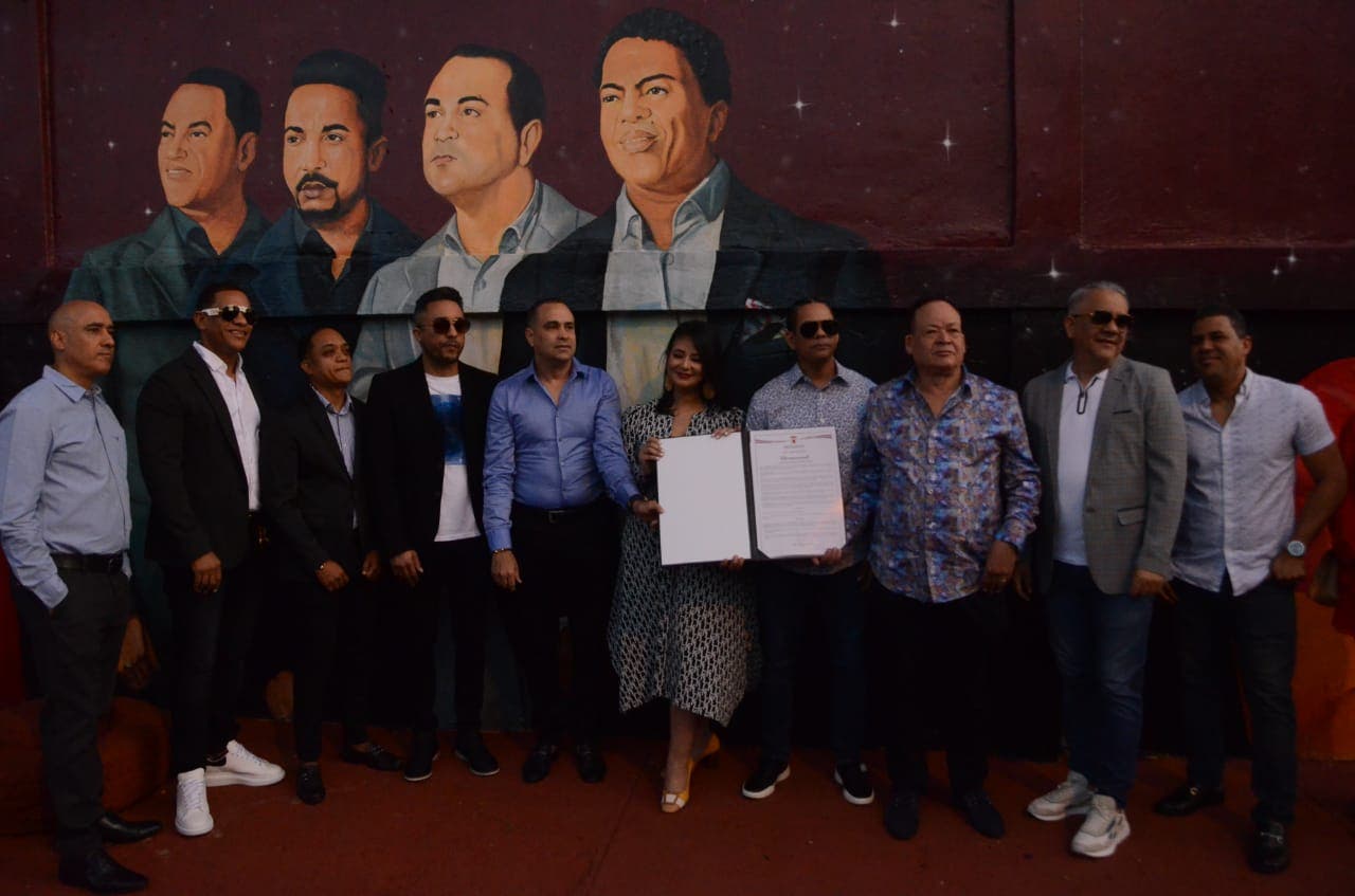 Alcaldía Santiago rindió homenaje a la agrupación típica Banda Real