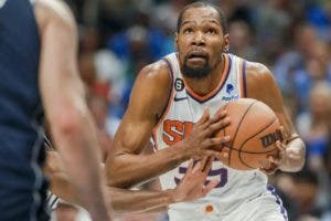 Kevin Durant estará unas dos semanas de baja y Doncic no sufre lesiones graves