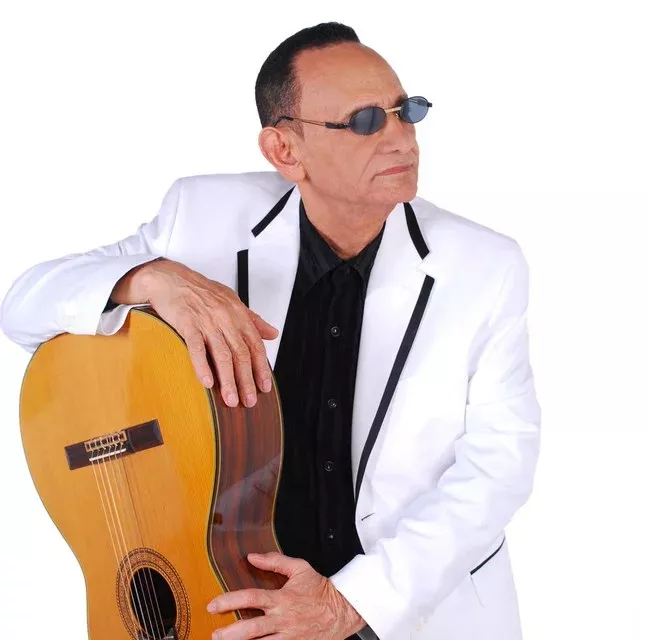 LUIS SEGURA