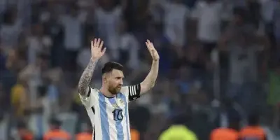 Lionel Messi supera los 100 goles en su carrera con Argentina