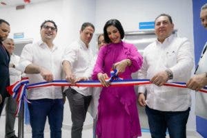 Primera dama inaugura Unidad de Gammagrafía donada por BCIE para atender pacientes oncológicos