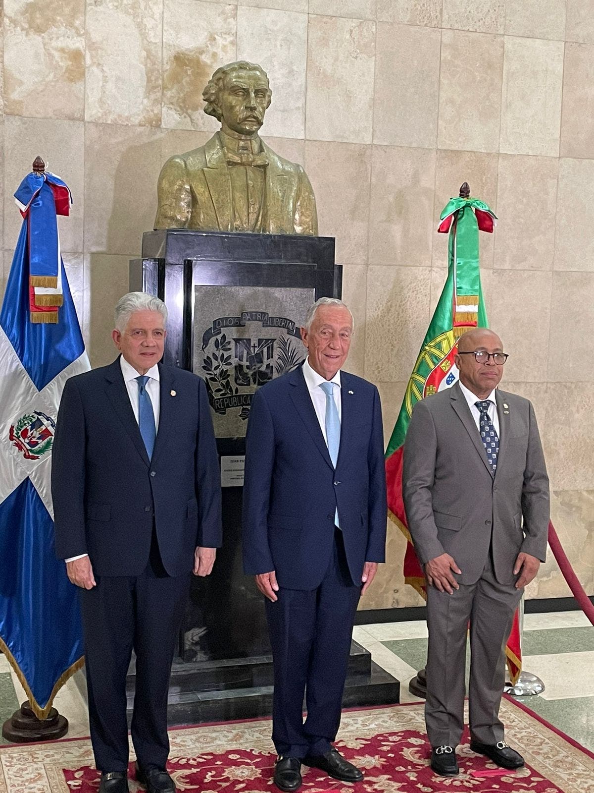 Eduardo Estrella solicita a presidente de Portugal intervenir ante gobiernos europeos por crisis de Haití