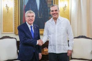 Thomas Bach califica de impresionante calidad instalaciones deportivas del Centro Olímpico