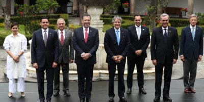 Presidente de Ecuador recibe apoyo de RD, Costa Rica y Panamá ante juicio político