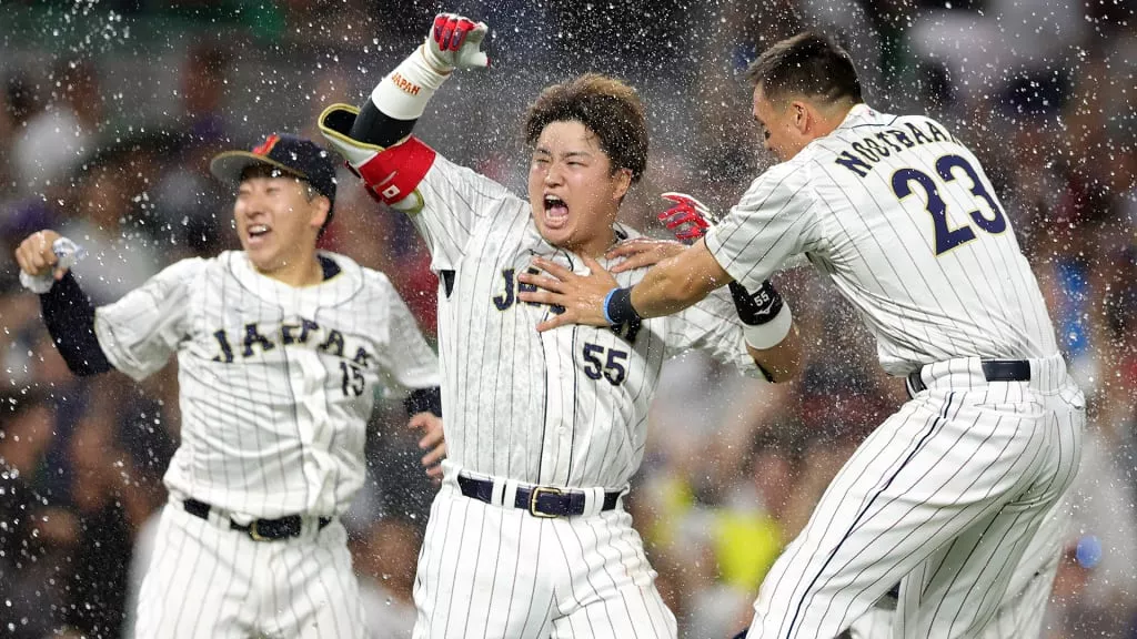 Japón deja tendido a México y avanza a la final del Clásico Mundial