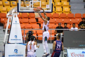 Glenn, Allen y Parra conducen al Cupes a su cuarta victoria en basket Santiago