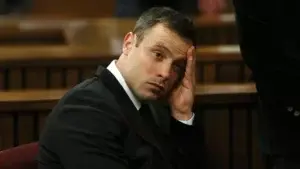 Niegan libertad condicional a Oscar Pistorius