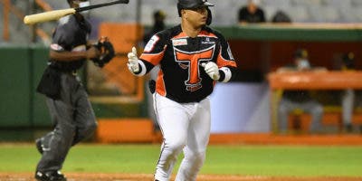 Toros firman a Esmil Rogers, Yermín Mercedes, Webster Rivas y Aneury Tavárez