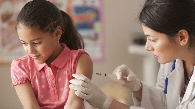 Ginecólogos llaman a vacunar niñas contra el Virus del Papiloma Humano