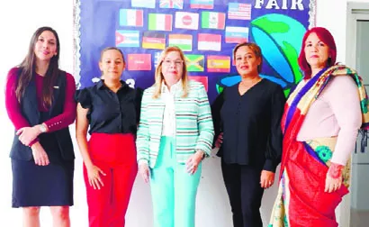 Saint Thomas School realiza su feria cultural familiar