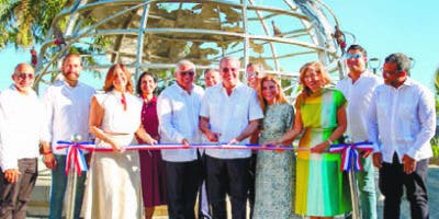 Entidades inauguran plaza de la Diáspora Dominicana