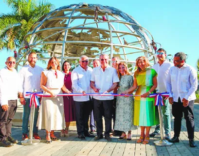 Entidades inauguran plaza de la Diáspora Dominicana