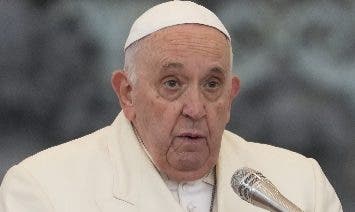 El papa: Los escándalos financieros dañan la credibilidad de la Iglesia