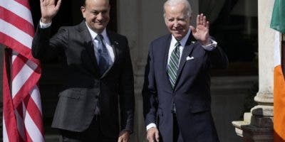 Joe Biden sigue gira; y pondera relaciones