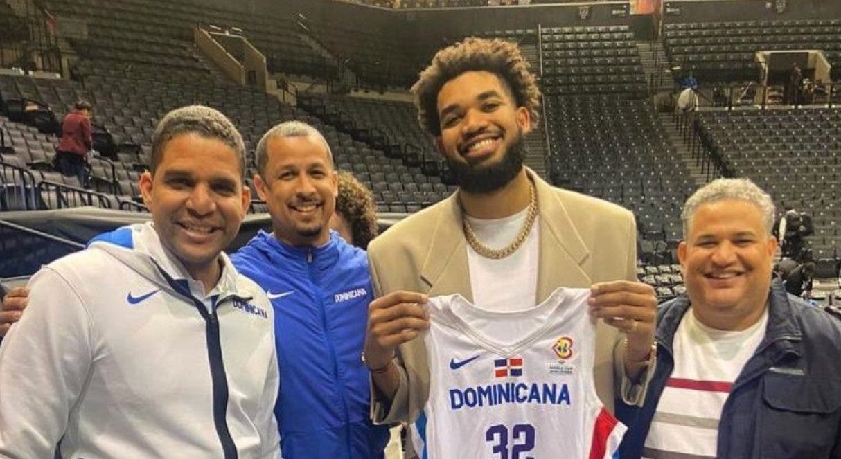 Fedombal logra primer gran contacto con Karl Anthony Towns