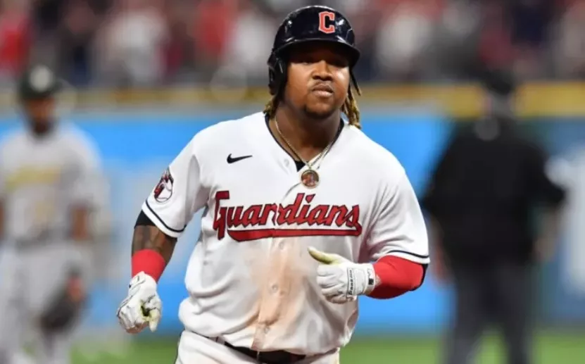 Ramírez entra al top 10 de jonroneros para Cleveland