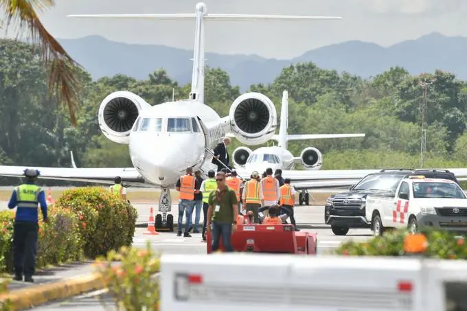 Expresidente Danilo Medina viaja de nuevo a Miami en avión privado