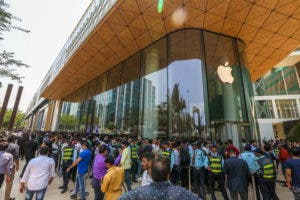 Apple abre su primera tienda física en la India