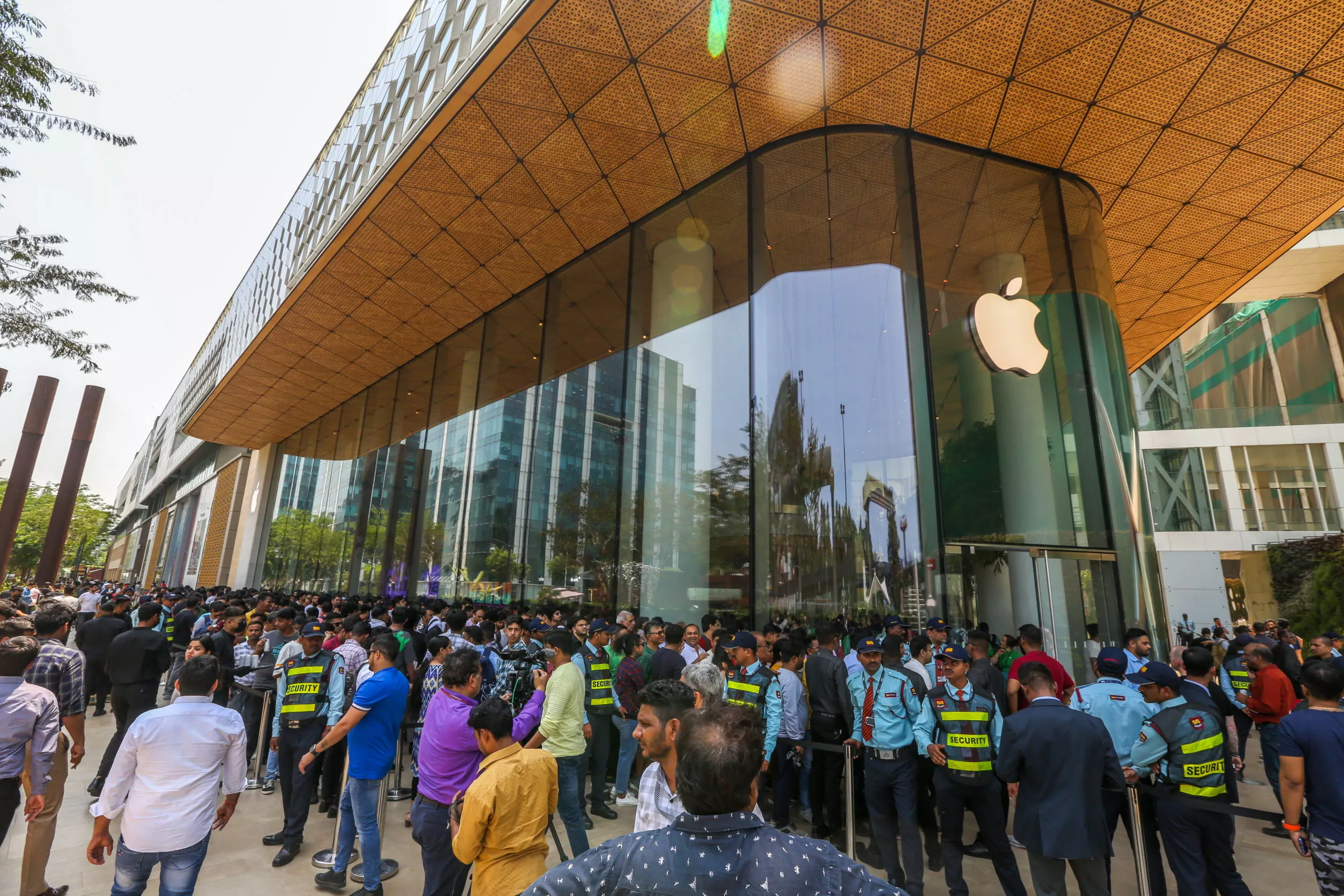 Apple’s first retail store opening in Mumbai