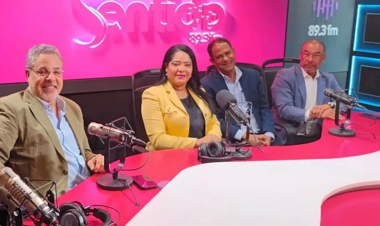 Pablo McKinney, José Francisco Arias, Cristhian Jiménez .