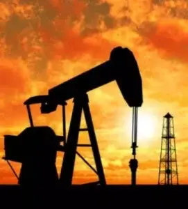 El petróleo de Texas baja un 0,25 %, hasta 67,21 dólares, tras la fuerte caída del lunes