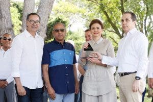 ACIS rinde homenaje a la vicepresidenta de la República en torneo Golf