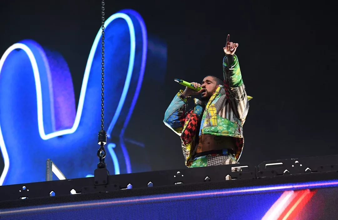 “Ahora todos quieren ser latinos”:  Bad Bunny convierte en capital del reguetón el Festival de Coachella 2023