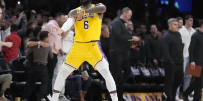 LeBron y Lakers regresan a los playoffs contra Ja Morant y Grizzlies