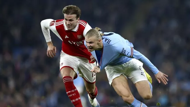 City y Arsenal se enfrentan en posible partido decisivo por el título de la Premier League