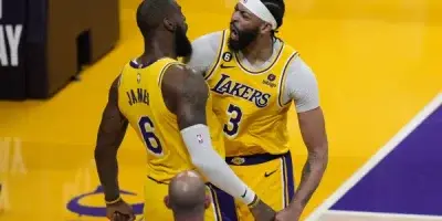 Lakers y Miami colocan al borde de la eliminación a sus rivales