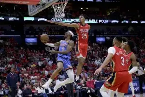 Oklahoma y Chicago aseguran puestos en playoffs de la NBA