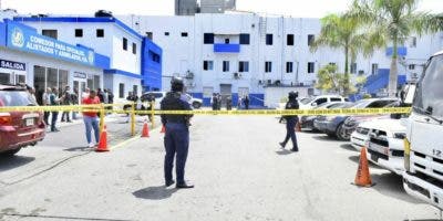 Agente de la Policía Nacional pierde pierna en explosión en almacén de armas