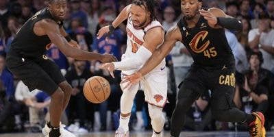 Los Knicks toman ventaja de 3-1 en la serie contra los Cavaliers