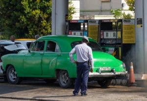 La crisis de combustible en Cuba cumple dos semanas y sin una solución cercana