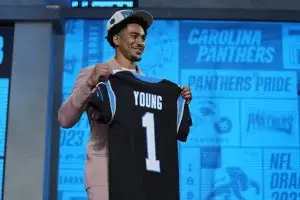 Draft de la NFL dominado temprano por QB, incluida la primera selección Young