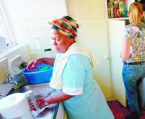 Rezagada la regulación de las trabajadoras domésticas en RD