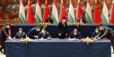 Xi Jinping se reúne con los presidentes  países de Asia Central