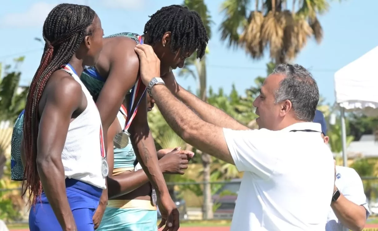 Marileidy, Lidio y Anabel ganan oro en atletismo