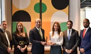 Banco Promerica recibe distinción por iniciativa  emisión 100% digital tarjeta