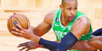 Al Horford, triste por fallar  tras su primer anillo