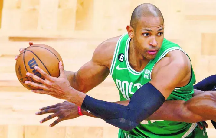 Al Horford, triste por fallar  tras su primer anillo