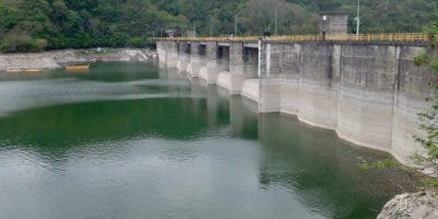 CAASD alerta escasez agua se mantiene aún