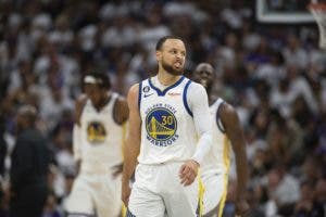 Steph Curry “Los Lakers son un rival completamente distinto respecto a los Kings»