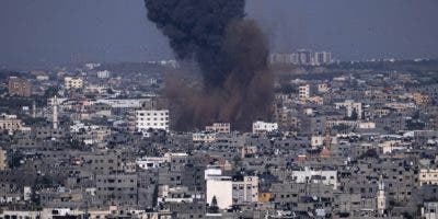 Israel y Gaza viven la mayor escalada del año; unos 300 cohetes y 22 muertos