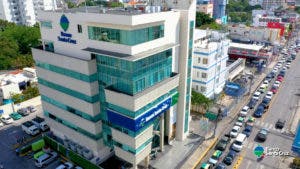 Banco Santa Cruz se suma a la red de cajeros UNARED