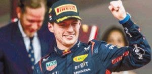 Verstappen refuerza su liderato en la F1