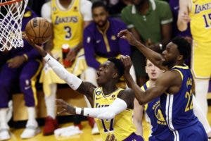 Walker hace de héroe inesperado y los Warriors quedan al borde del KO